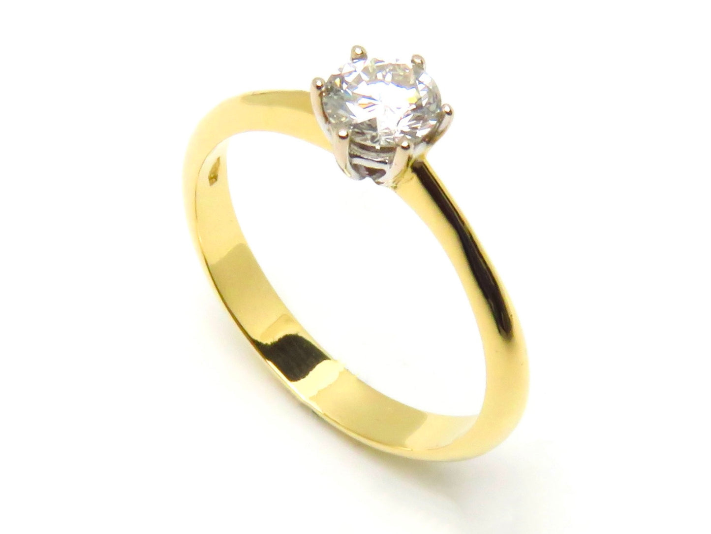 Solitaire 750 Gelbgold 0,50ct