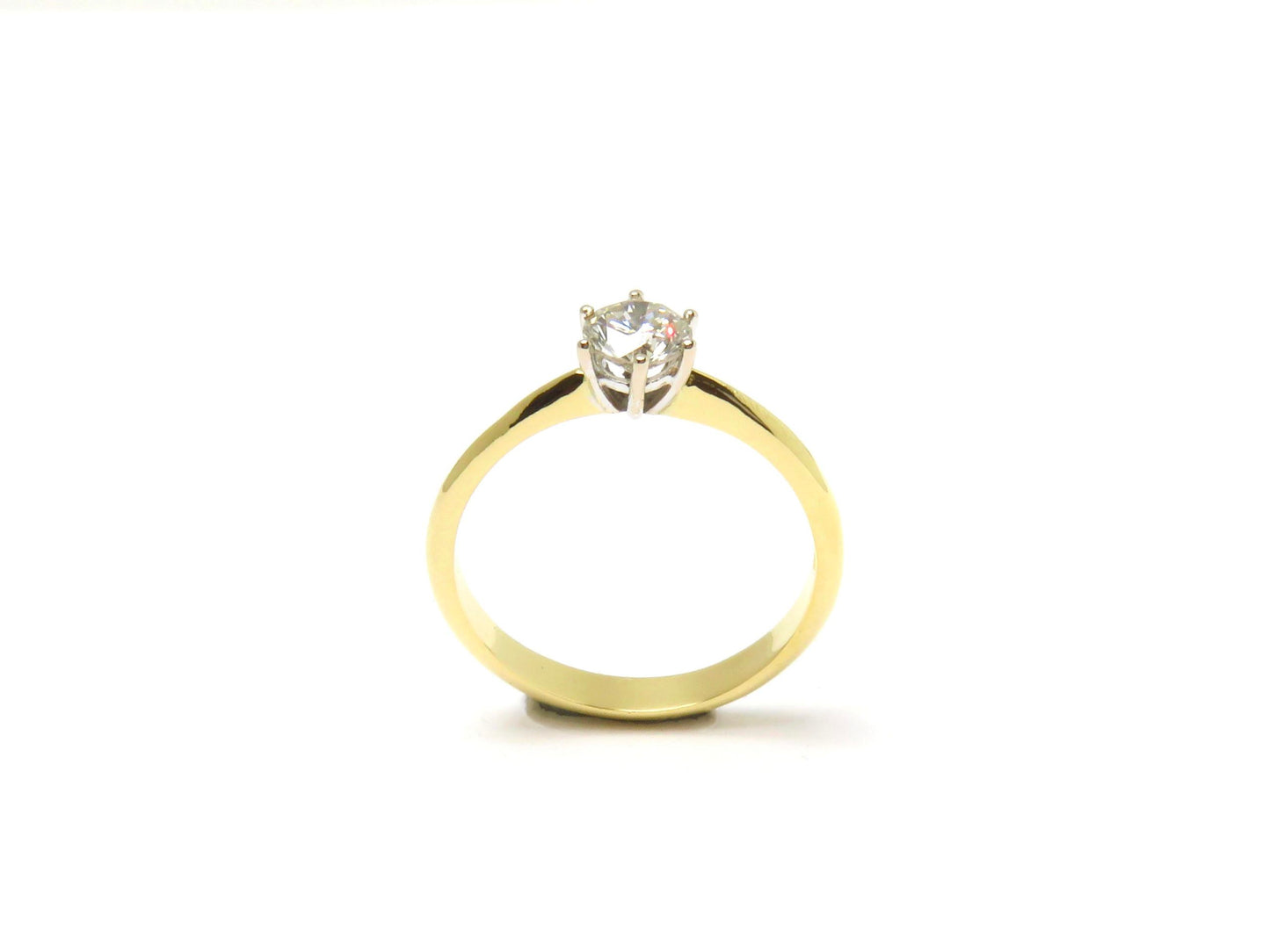 Solitaire 750 Gelbgold 0,50ct